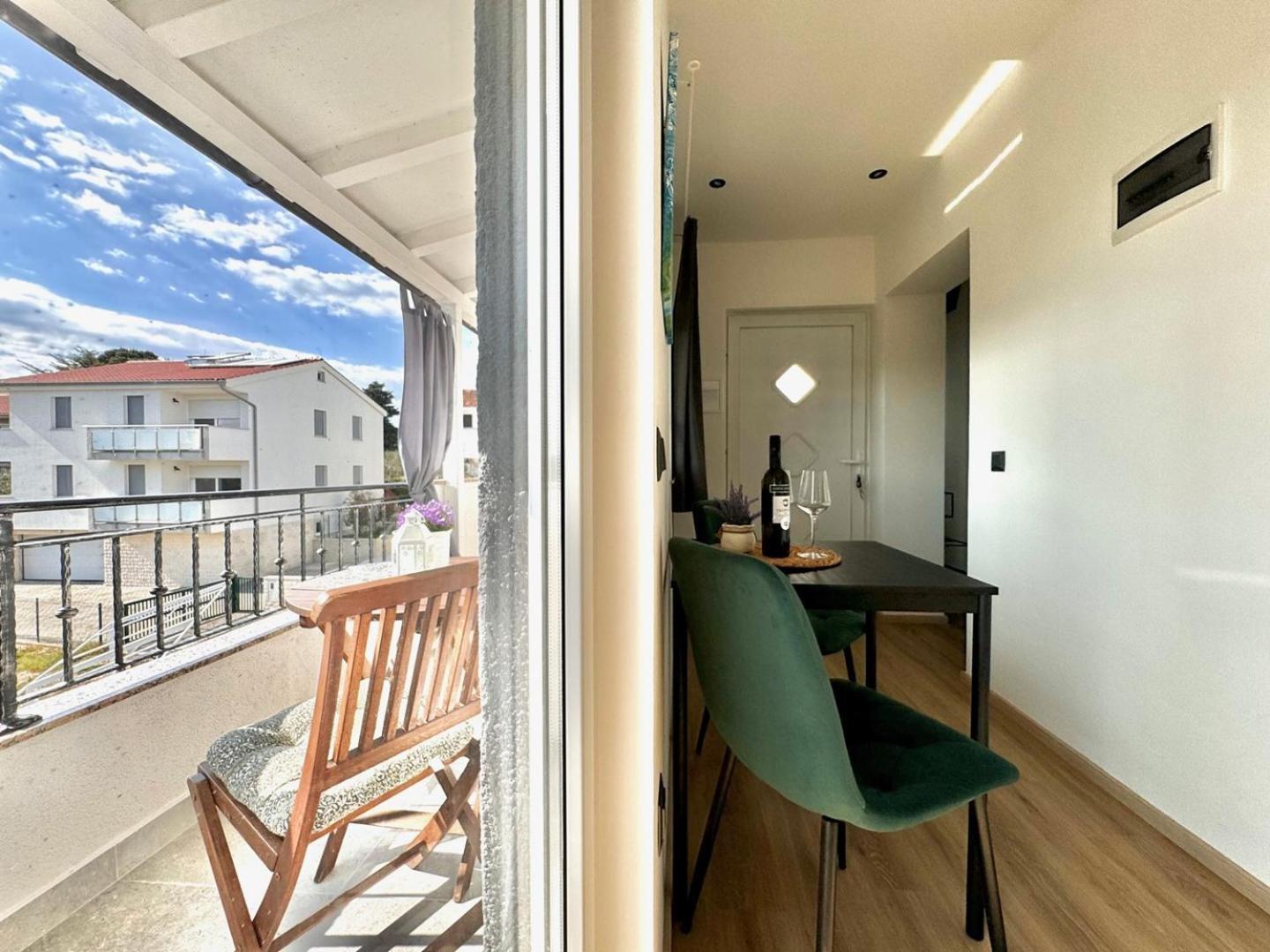 Charming Apartments Dodo Krk Town Extérieur photo